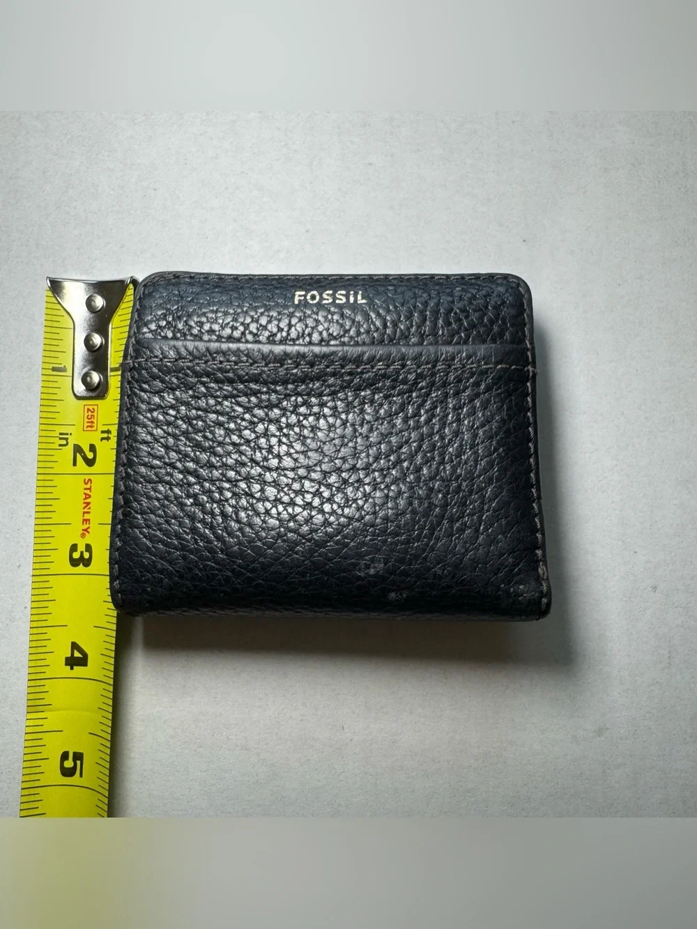Fossil classic genuine